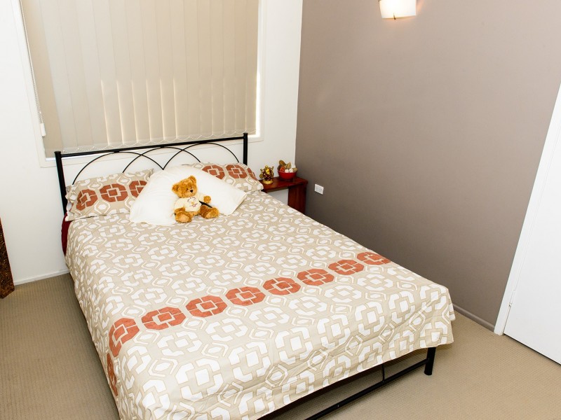 35 Fatnowna Street, Andergrove QLD 4740