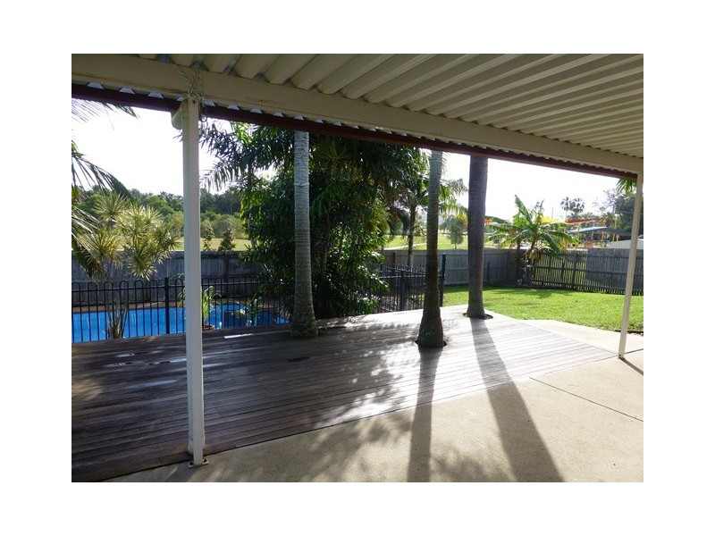 87 Slater Avenue, Blacks Beach QLD 4740