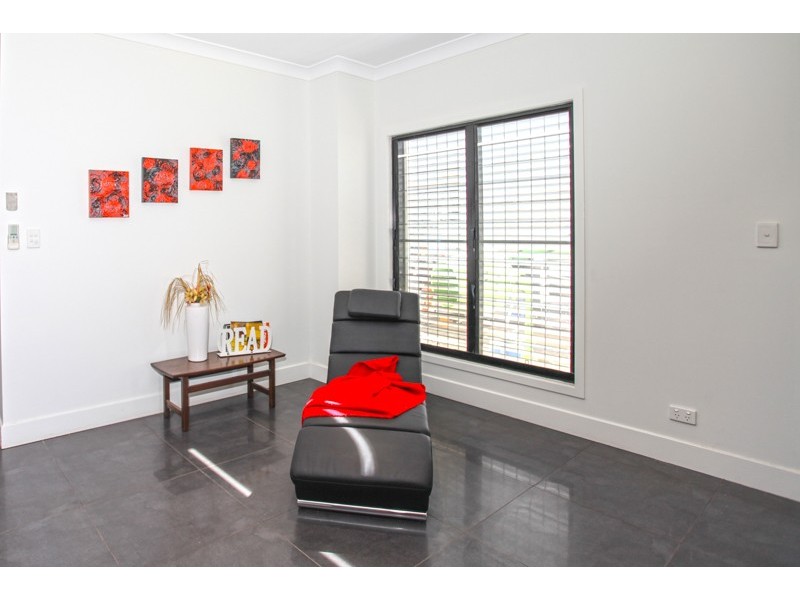 23 Whitesan Blue Tce, Blacks Beach QLD 4740