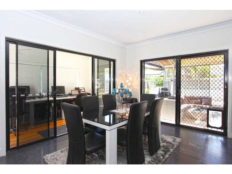 23 Whitesan Blue Tce, Blacks Beach QLD 4740