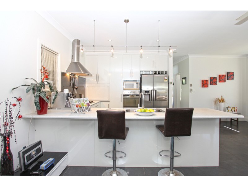 23 Whitesan Blue Tce, Blacks Beach QLD 4740