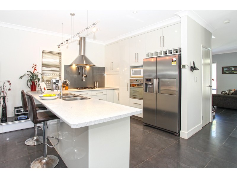 23 Whitesan Blue Tce, Blacks Beach QLD 4740