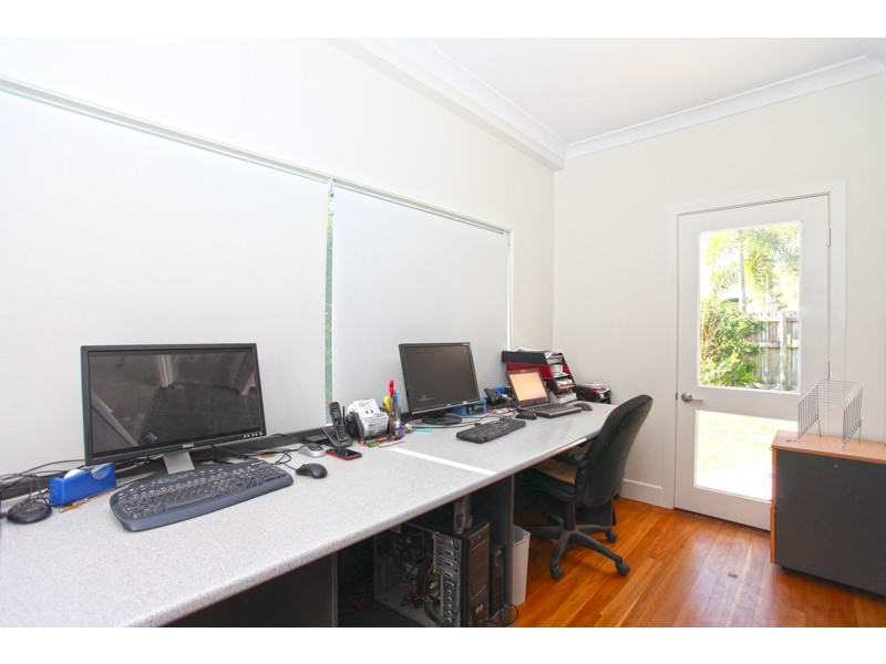 23 Whitesan Blue Tce, Blacks Beach QLD 4740