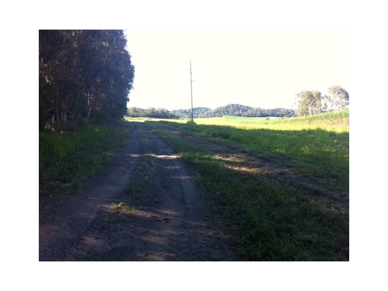 180 Old Bowen Coach Rd, Balnagowan QLD 4740