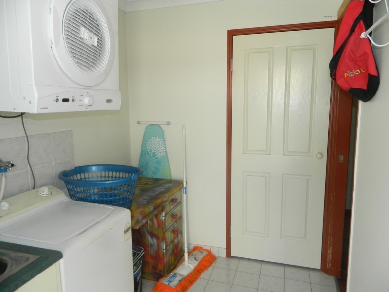 21 Murphy Street, Seaforth QLD 4741