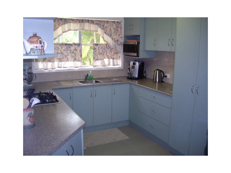 11 Casey Court, Moranbah QLD 4744