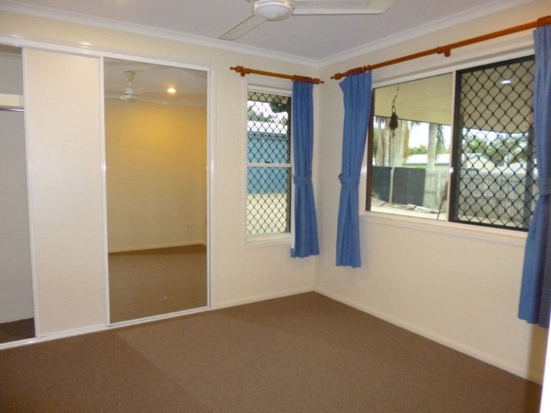 216 Kellys Rd, Walkerston QLD 4751