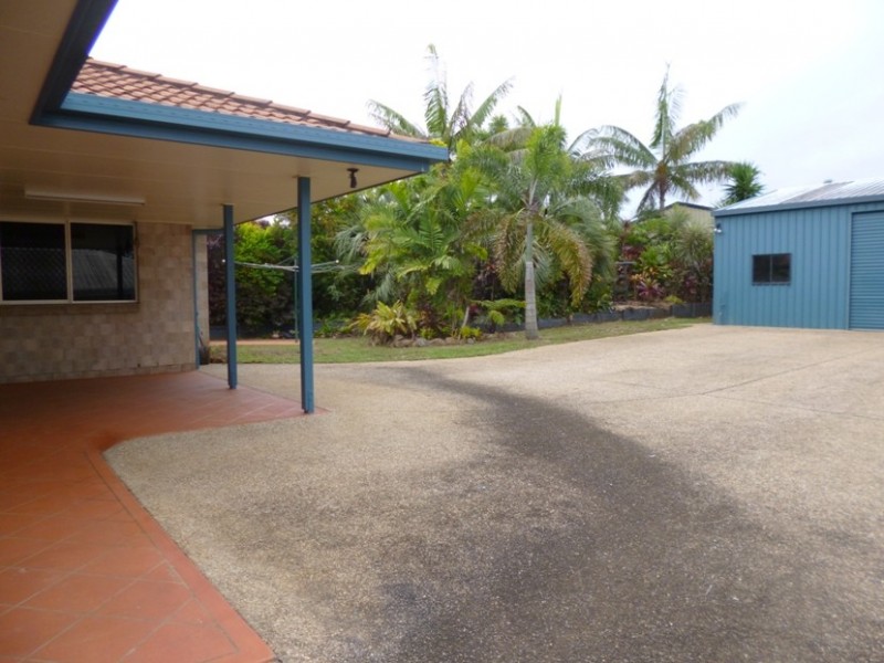 216 Kellys Rd, Walkerston QLD 4751