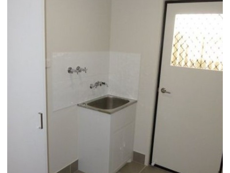 13 Dulcis Drive, Rural View QLD 4740