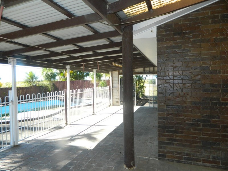92342 Bruce Highway, Alligator Creek QLD 4740