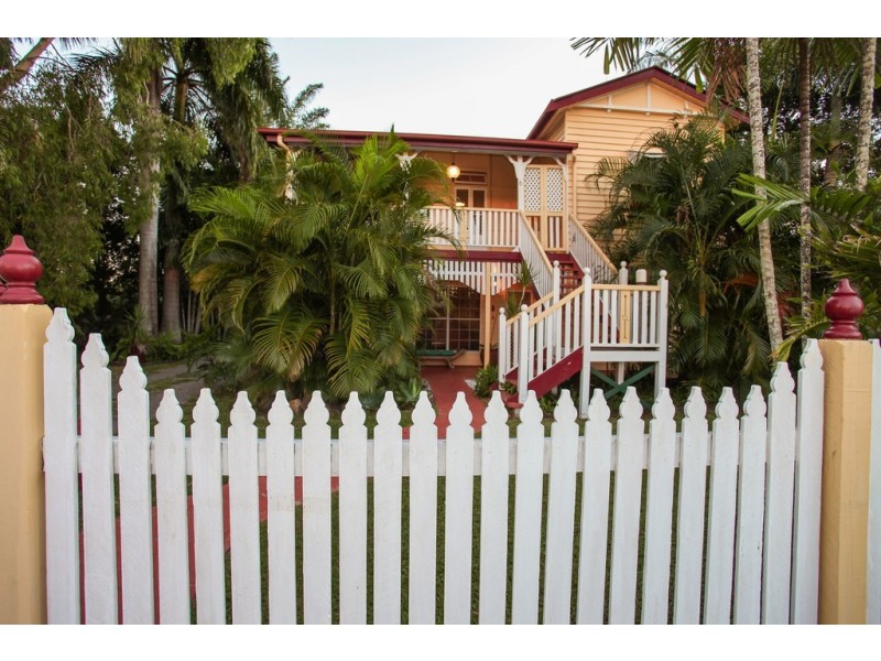6 School St, North Mackay QLD 4740