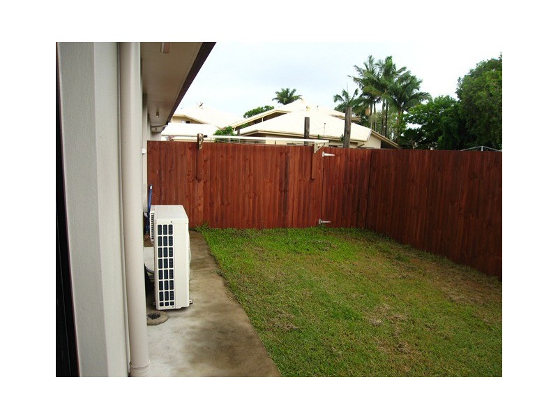1/11 Pirie Street, South Mackay QLD 4740