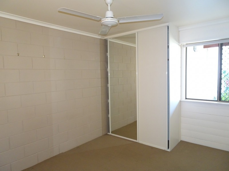 2/3 Rolston Street, South Mackay QLD 4740