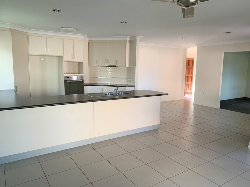 24 Grosskreutz Avenue, Marian QLD 4753