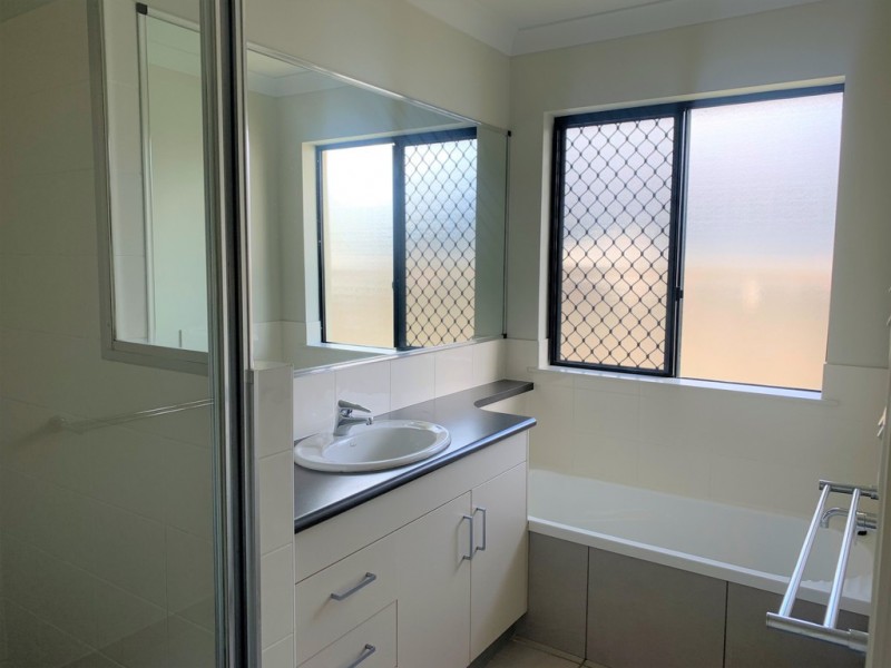 24 Grosskreutz Avenue, Marian QLD 4753