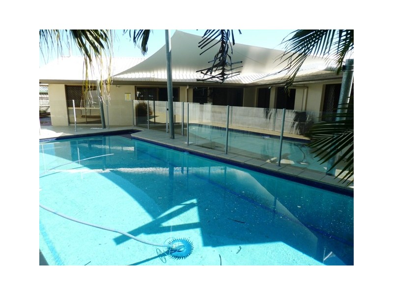 8 Blackall Ct, Mount Pleasant QLD 4740