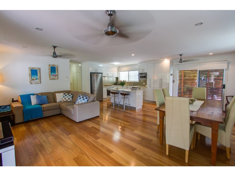 9 Coral Drive, Blacks Beach QLD 4740