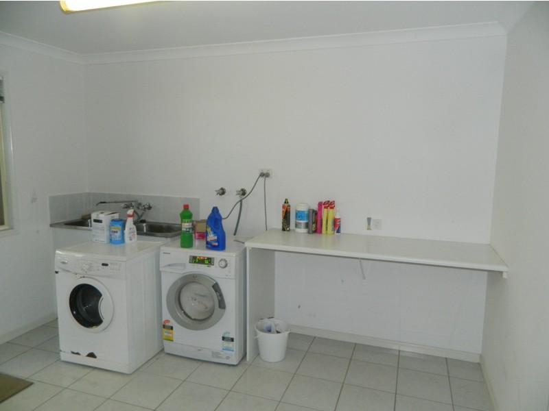 16 Mccormack Avenue, Rural View QLD 4740
