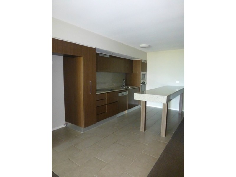 704 LANAI River Street, Mackay QLD 4740