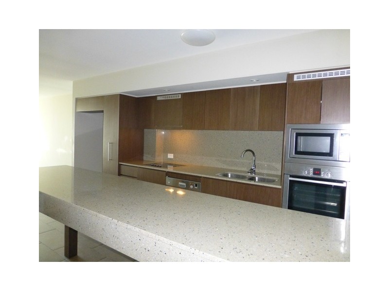 704 LANAI River Street, Mackay QLD 4740