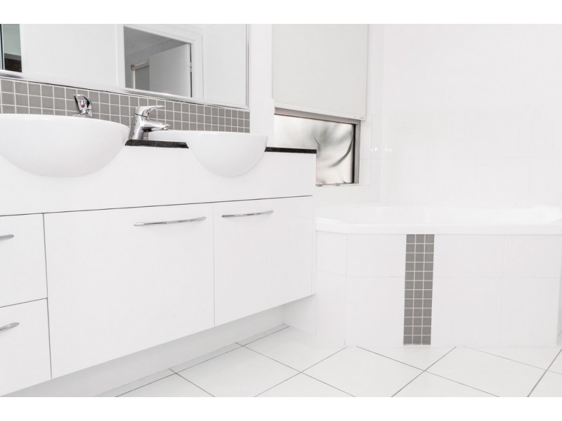 Unit 30/1-7 Breakwater Access Road, Mackay Harbour QLD 4740