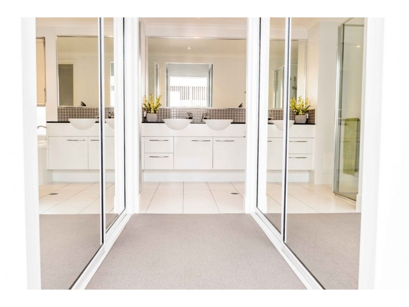 Unit 30/1-7 Breakwater Access Road, Mackay Harbour QLD 4740