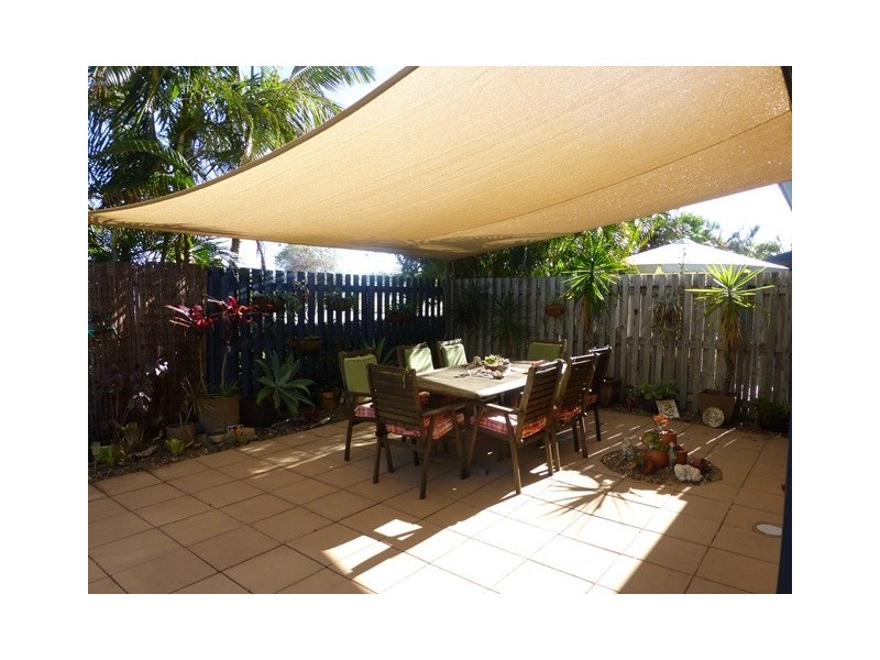 Townhouse 21 Megan Place, Mackay Harbour QLD 4740