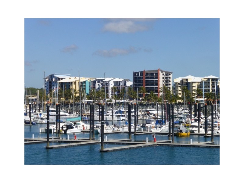 Townhouse 21 Megan Place, Mackay Harbour QLD 4740