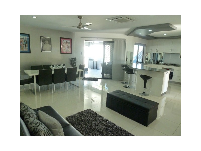 7 Joseph Ct, Mackay QLD 4740