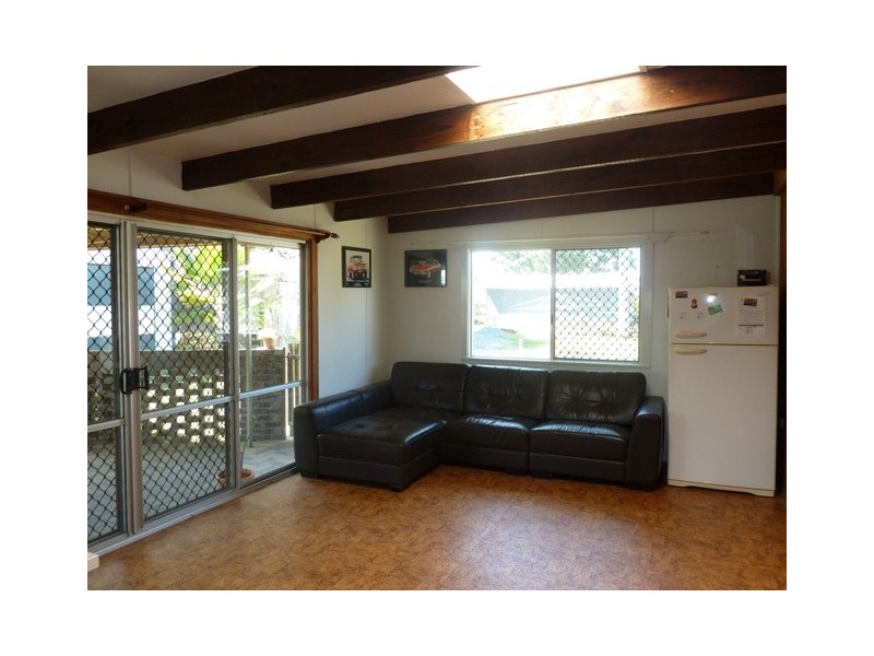 6 Duncan Street, West Mackay QLD 4740