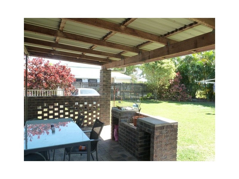 6 Duncan Street, West Mackay QLD 4740