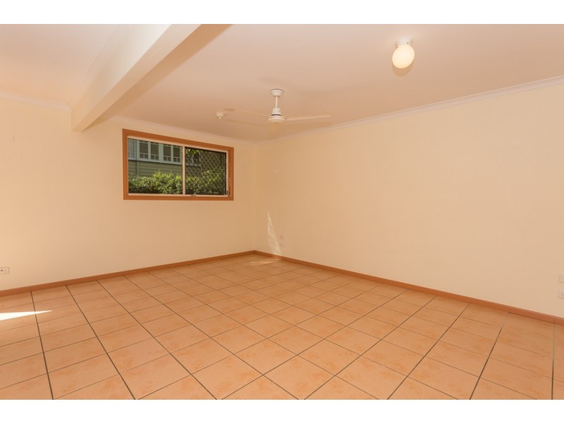 10 Gardiner Street, West Mackay QLD 4740