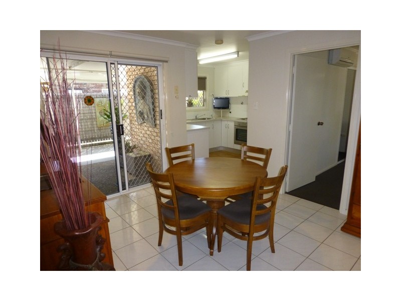 1/12 Meero St, South Mackay QLD 4740