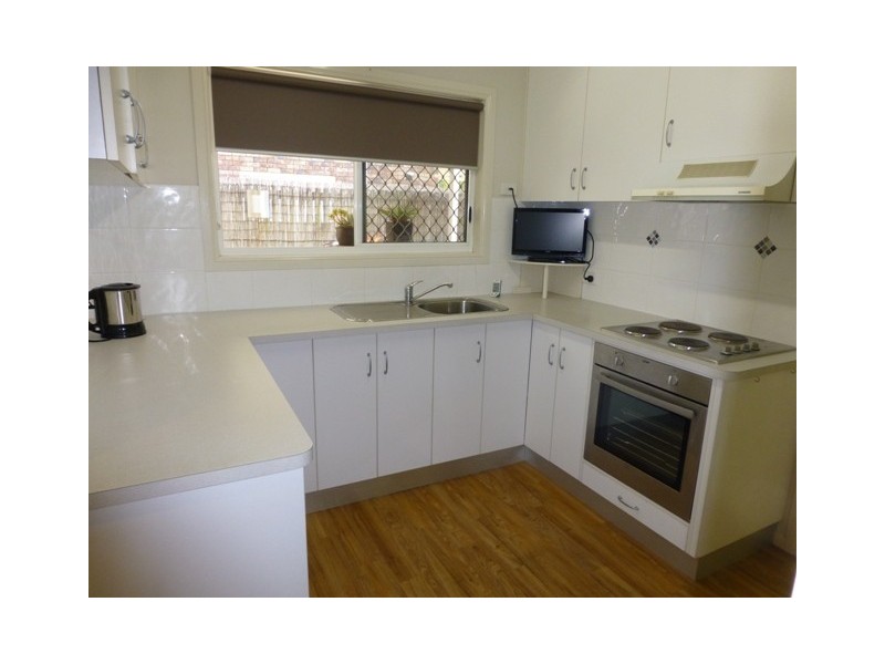 1/12 Meero St, South Mackay QLD 4740