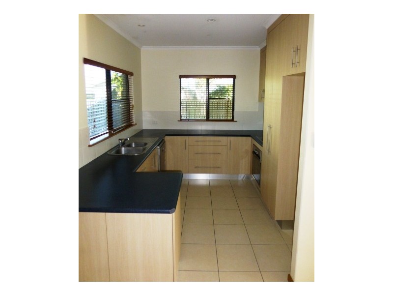 6 Goldston Street, North Mackay QLD 4740
