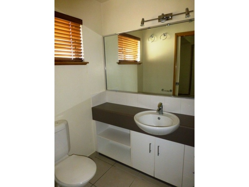 6 Goldston Street, North Mackay QLD 4740