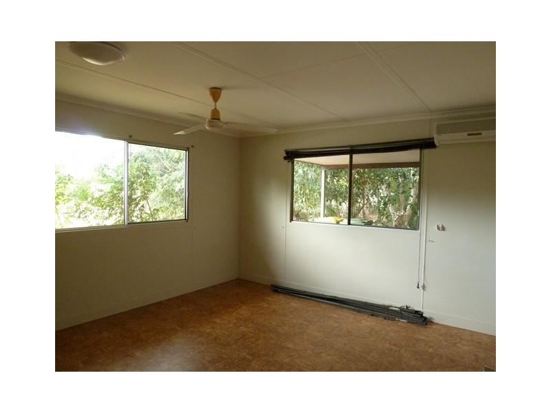 2/38 Bourke Street, Blacks Beach QLD 4740