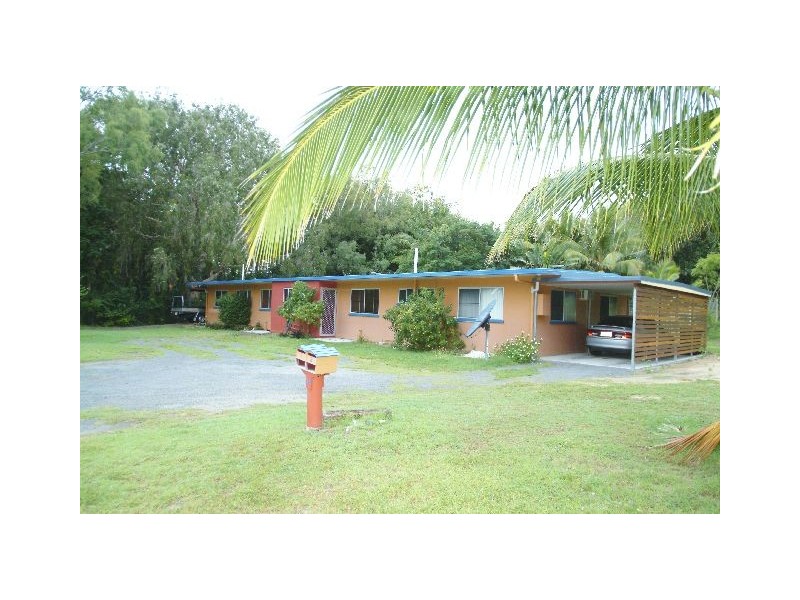 1/38 Bourke Street, Blacks Beach QLD 4740