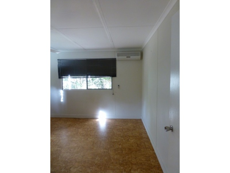 1/38 Bourke Street, Blacks Beach QLD 4740