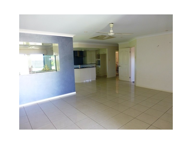 67 Wheeler Drive, Glenella QLD 4740