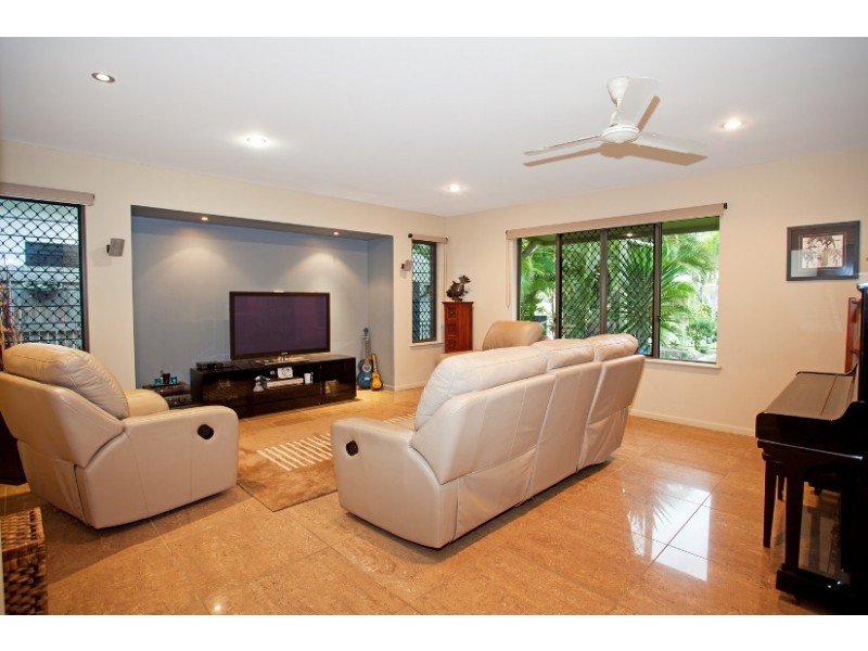 25 Portside Place, Shoal Point QLD 4750