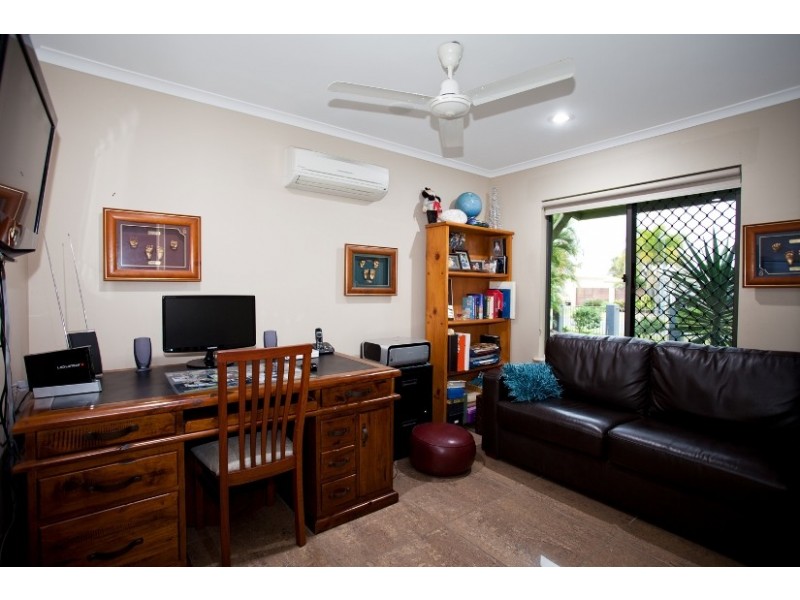 25 Portside Place, Shoal Point QLD 4750