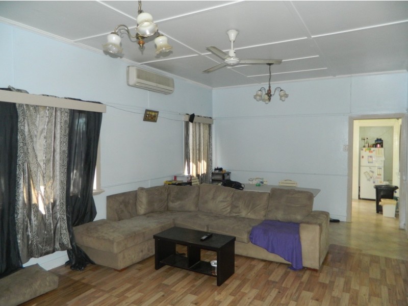 16 Brandon Street, Sarina QLD 4737