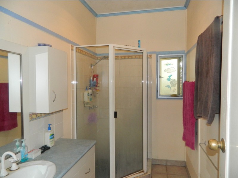 16 Brandon Street, Sarina QLD 4737