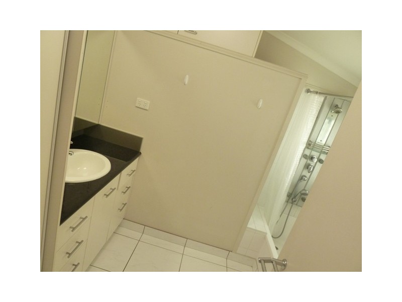 39 Hamilton Street, North Mackay QLD 4740