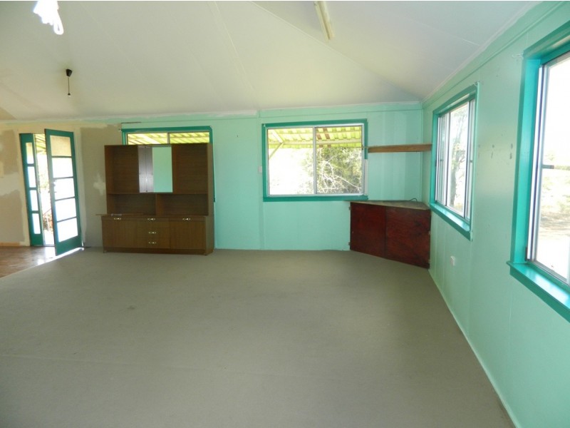 988 Marian-Eton Road, Eton North QLD 4741