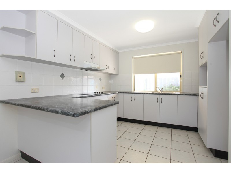 9 Bluewater Court, Bucasia QLD 4750