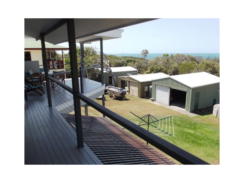 18 Ocean Dr, Sarina QLD 4737