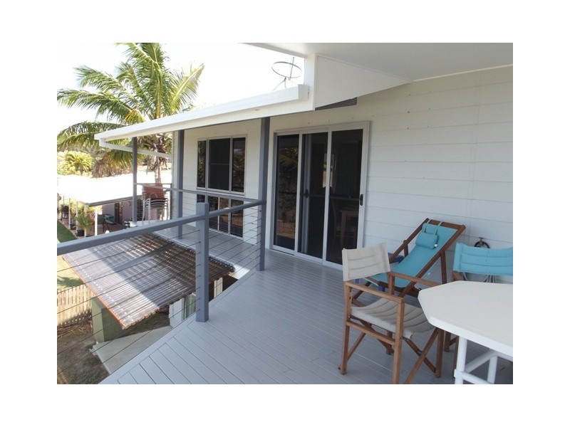 18 Ocean Dr, Sarina QLD 4737