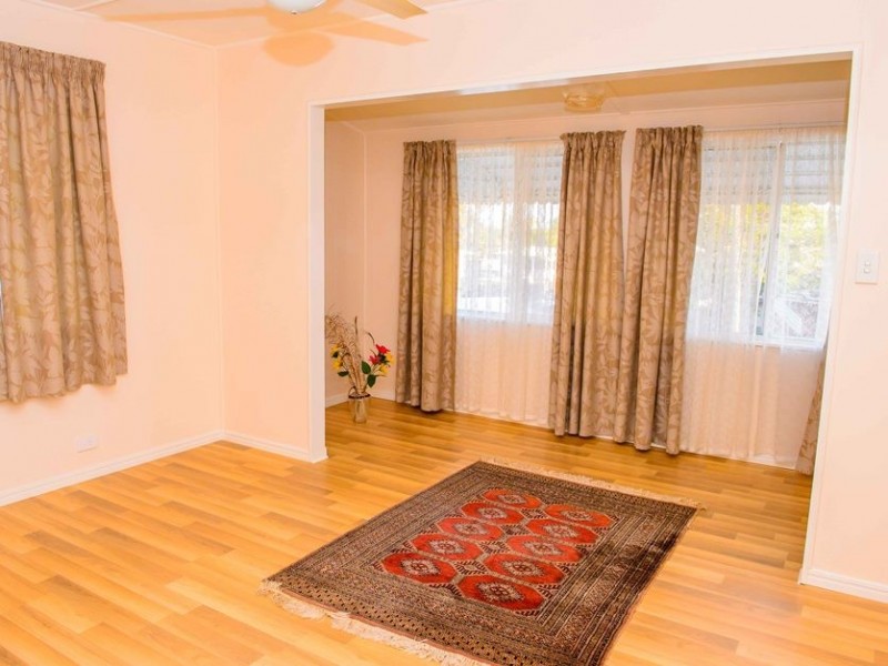 2 Manuel Street, North Mackay QLD 4740